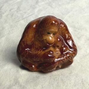 VTG Hagen Renaker Orangutan w Baby Ceramic Figurine Miniature Exotic‎ Creatures